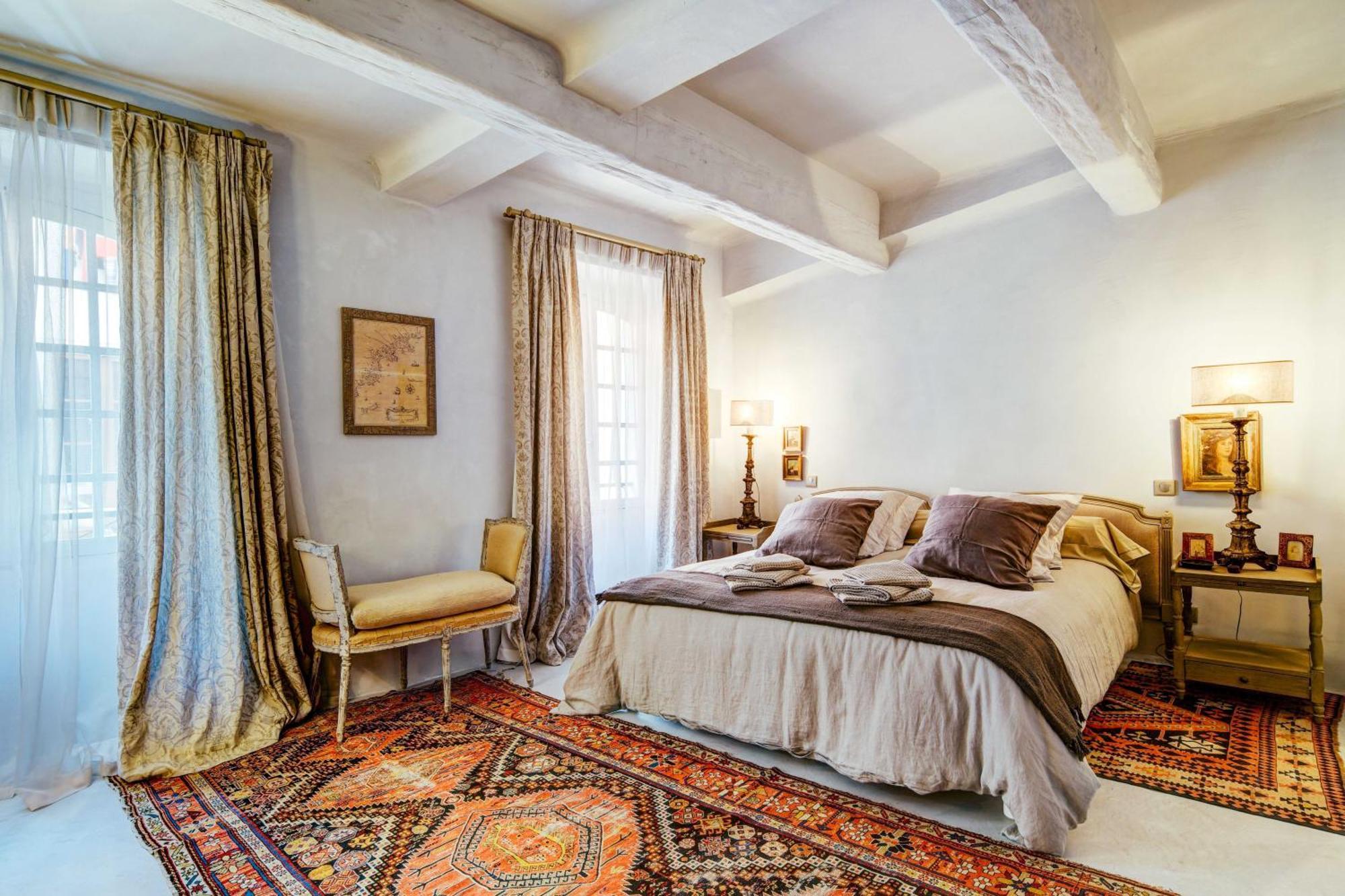 Authentic Charming In The Heart Of Apartment *
